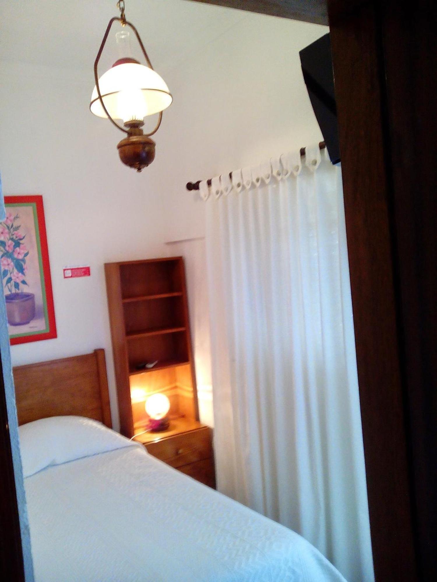 Residencia Matos Pereira 호텔 빌라레알데산토안토니오 객실 사진